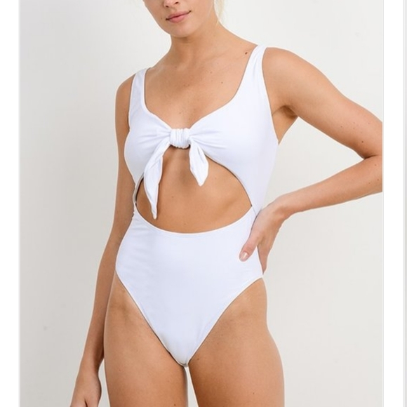 NWT Mono B Red Cutout Tie Front One Piece - Picture 2 of 12